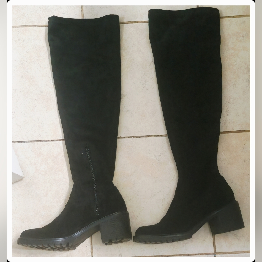 Black Leather Boots
